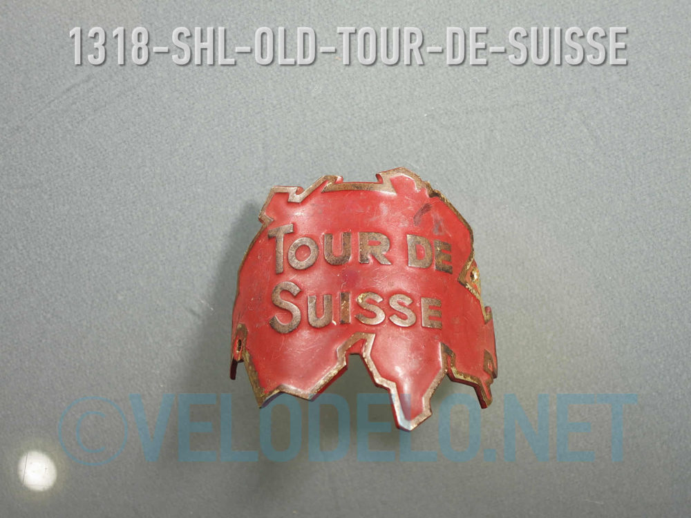 Шильдик TOUR DE SUISSE (б/у) · 3500 ₽